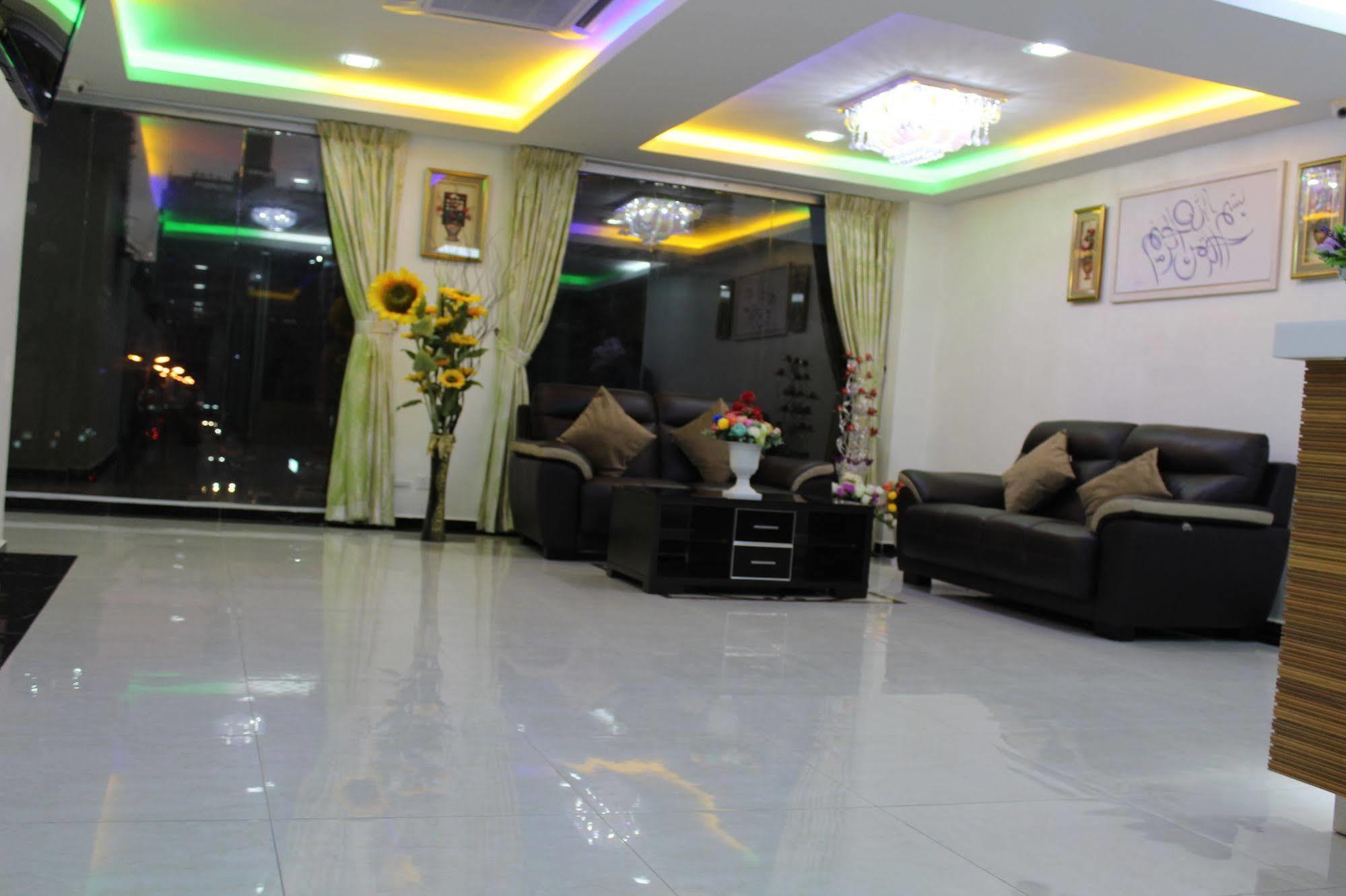 Hotel Gulshan Ampang  Exterior photo