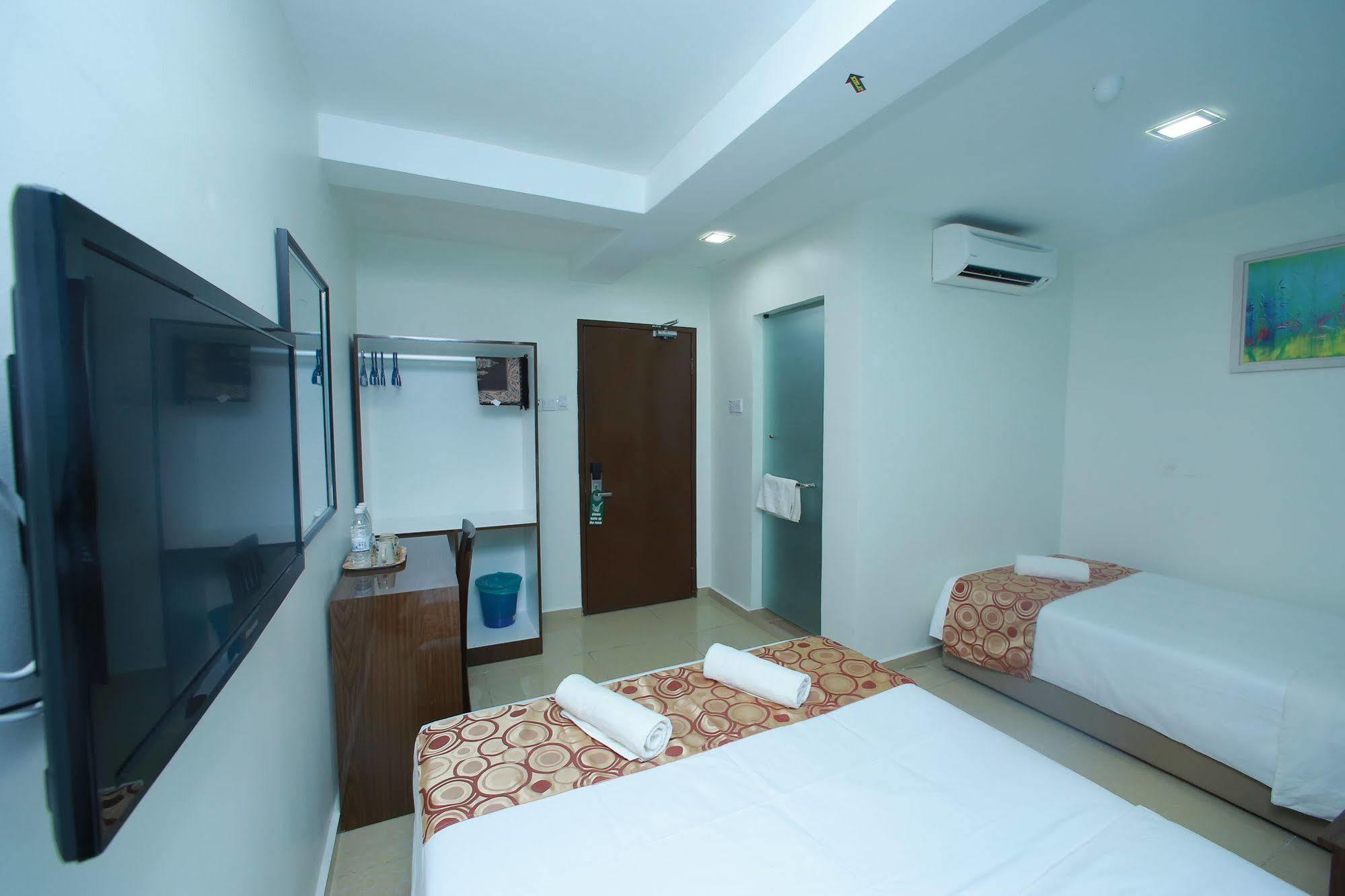 Hotel Gulshan Ampang  Exterior photo