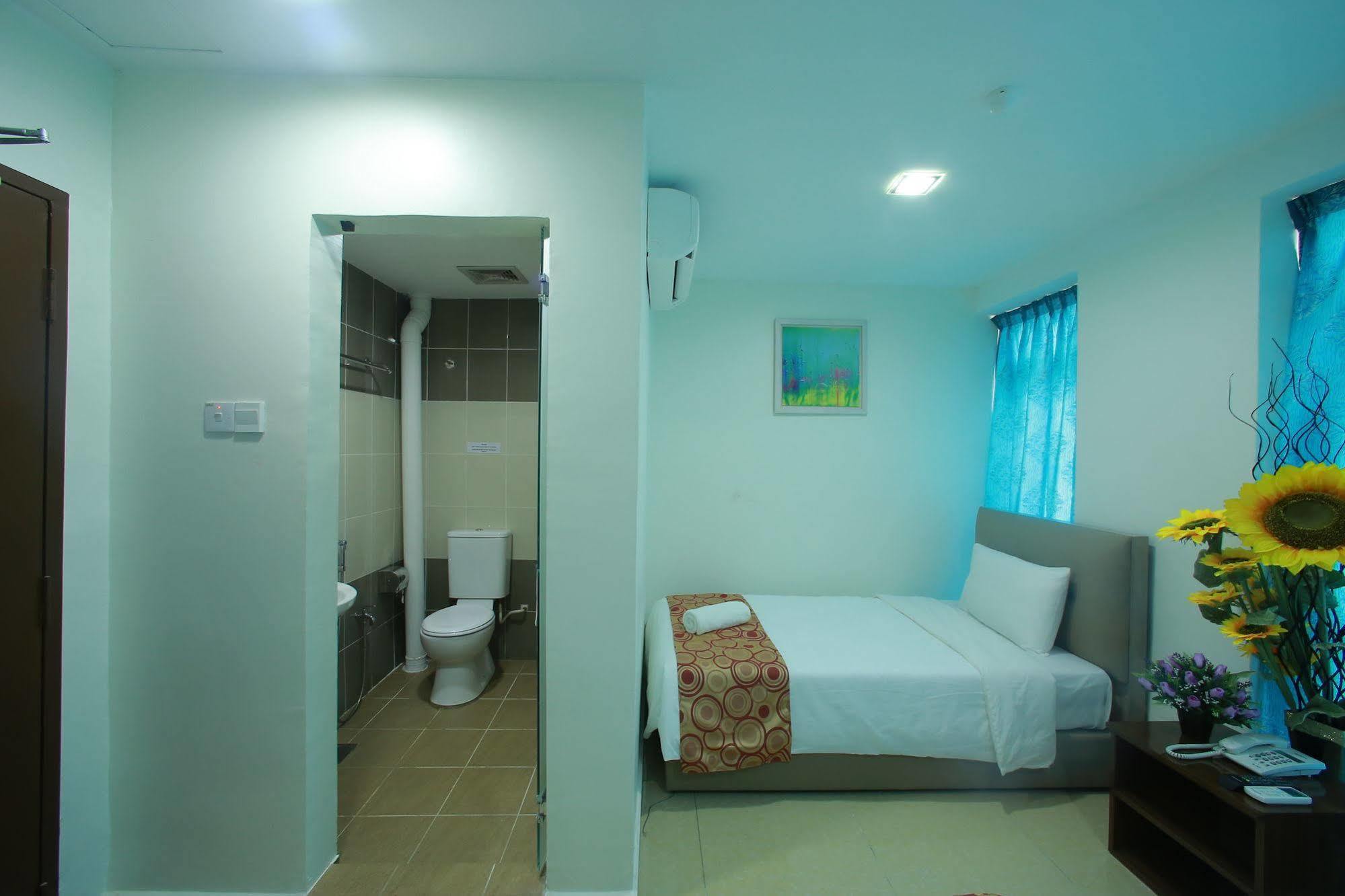 Hotel Gulshan Ampang  Exterior photo